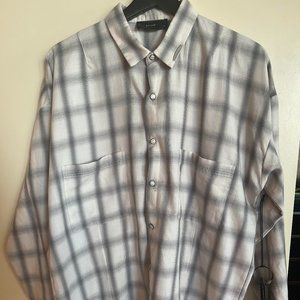 NWT Medium (fits L) Kollar white pocket flannel button down